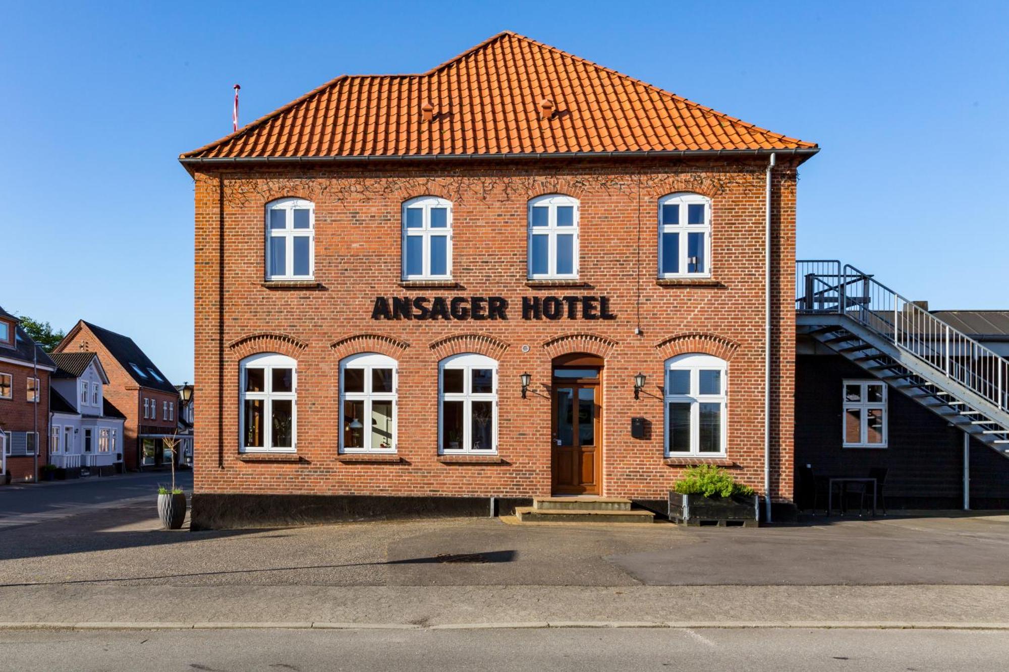 Ansager Hotel Og Hytteby Exterior photo